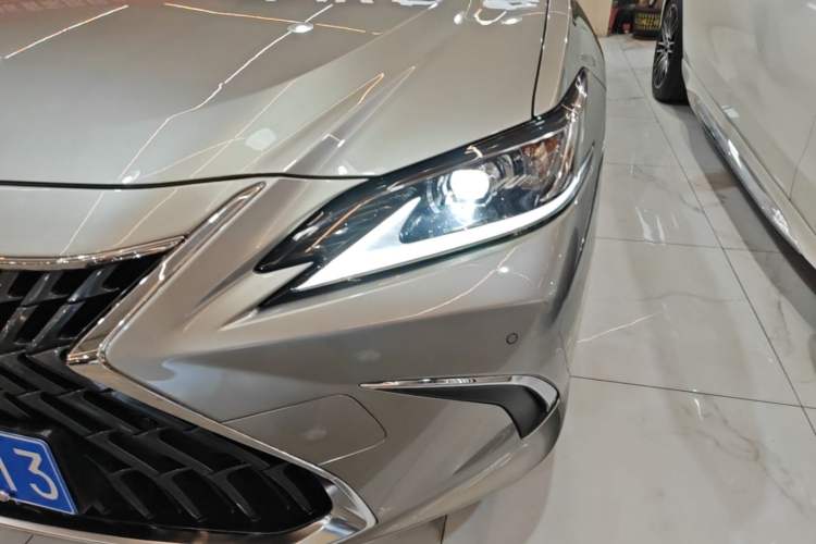 Used Lexus ES 2022 200 Excellence Edition Left Front Headlight