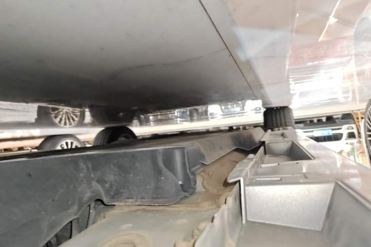 Used Lexus ES 2022 200 Excellence Edition Left Side Sill