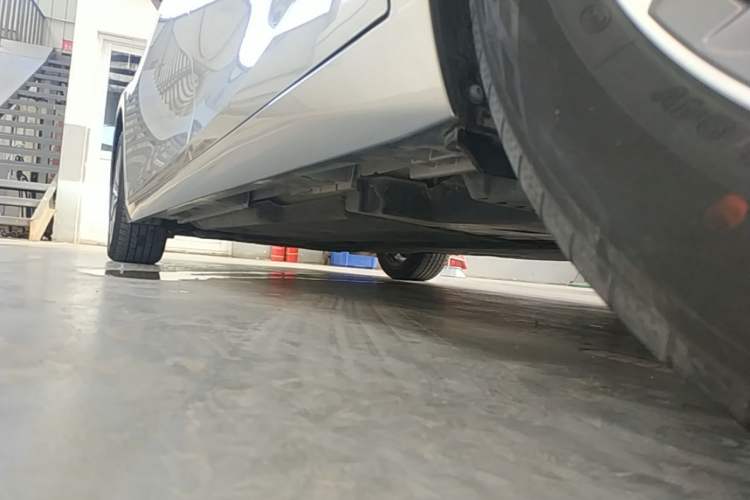 Used Lexus ES 2022 200 Excellence Edition Left Side Sill