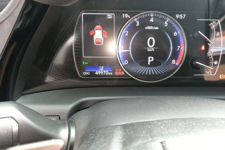 Used Lexus ES 2022 200 Excellence Edition Odometer Close Up
