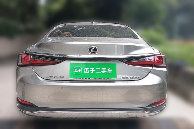 Used Lexus ES 2022 200 Excellence Edition Rear