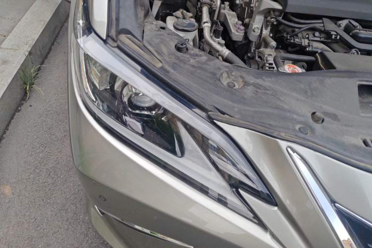 Used Lexus ES 2022 200 Excellence Edition Right Front Headlight