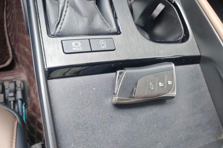 Used Lexus ES 2022 200 Excellence Edition Vehicle Key