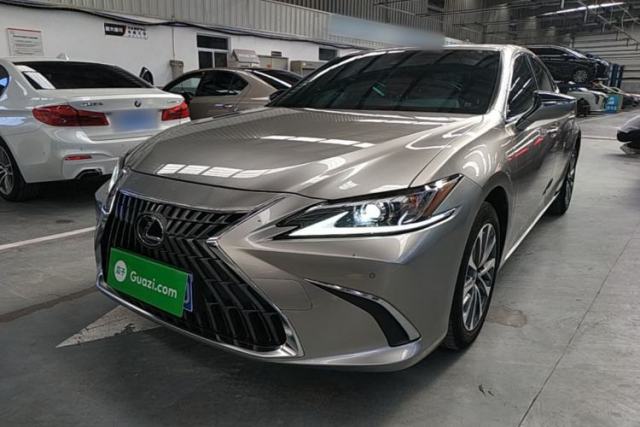 Used Lexus ES 2022 200 Excellence Edition