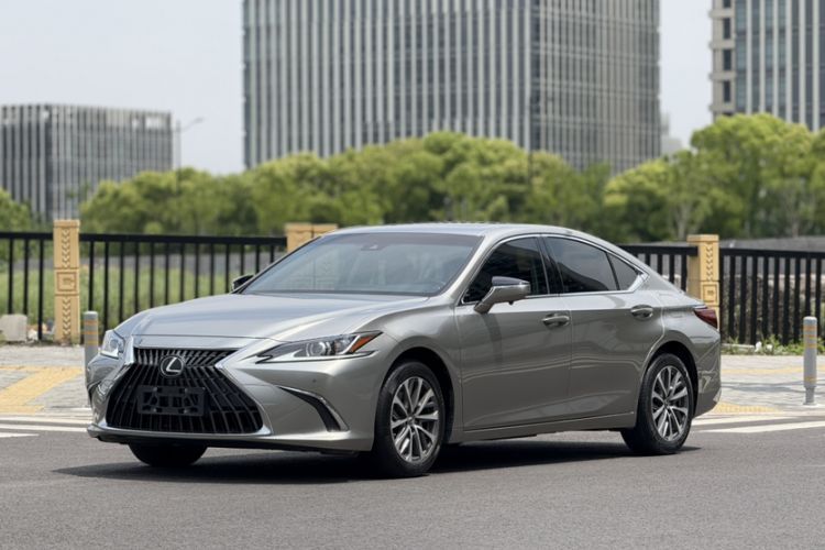 Used Lexus ES 2022 200 Excellence Edition Guazi used car, China used car export, Used car for sale, Used  cars, Cheapest cars for sale