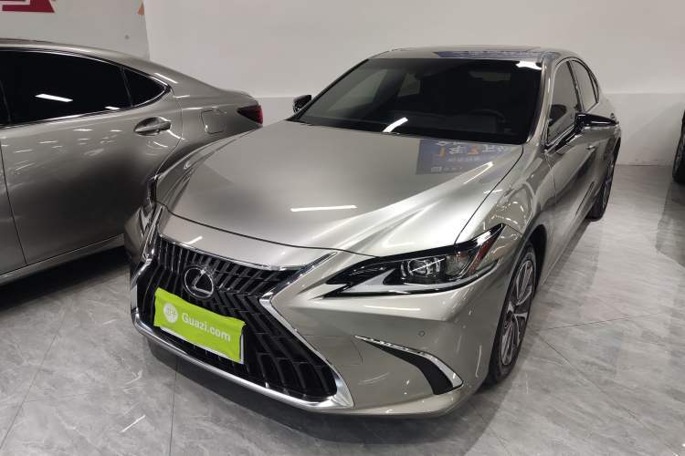 Used Lexus ES 2022 300h Excellence Edition Guazi used car, China used car export, Used car for sale, Used  cars, Cheapest cars for sale
