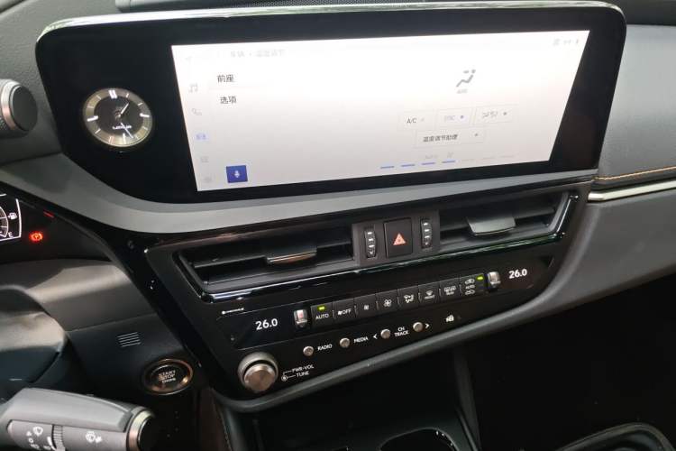 Used Lexus ES 2022 200 Excellence Edition Audio And AC Panel