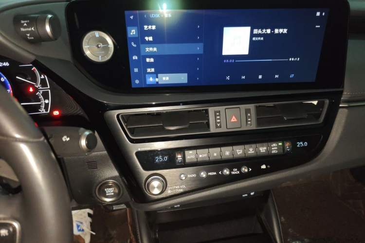Used Lexus ES 2022 200 Excellence Edition Audio And AC Panel