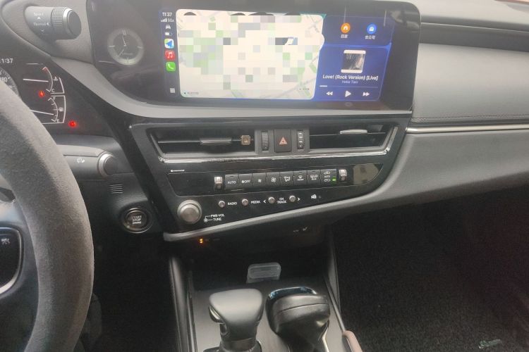 Used Lexus ES 2022 260 Excellence Edition Audio And AC Panel