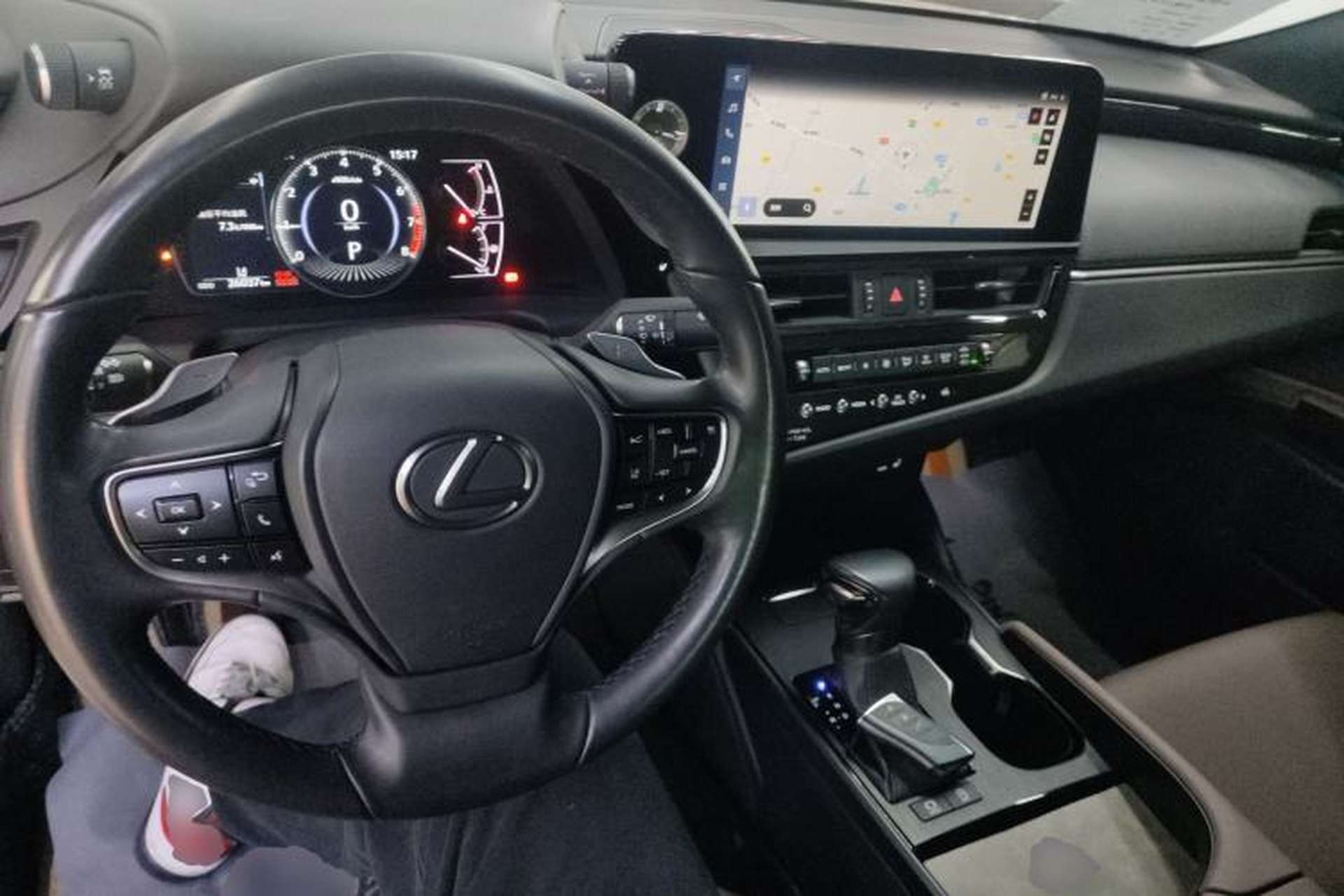 Used Lexus ES 2022 200 Excellence Edition Center Console