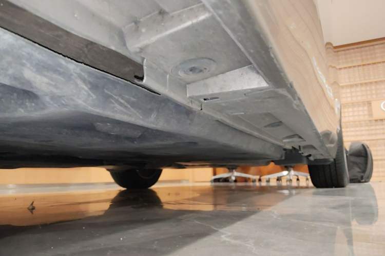 Used Lexus ES 2022 300h Excellence Edition Chassis Front Left