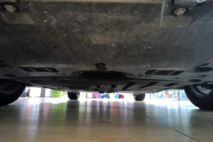 Used Lexus ES 2022 300h Excellence Edition Chassis Front