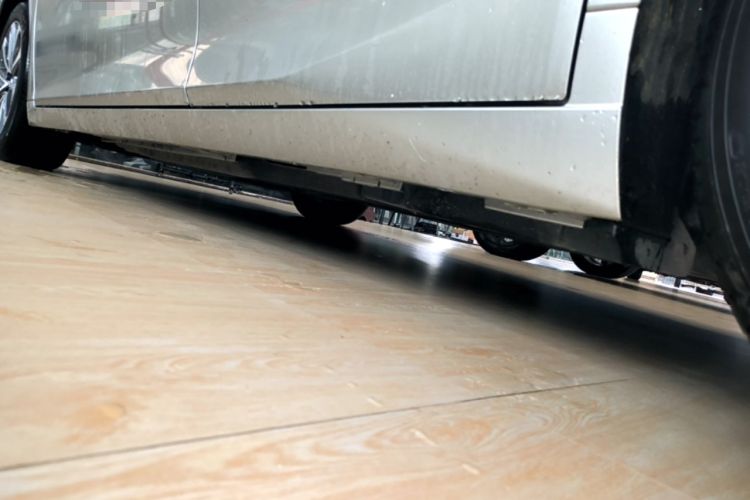 Used Lexus ES 2022 300h Excellence Edition Chassis Rear Left