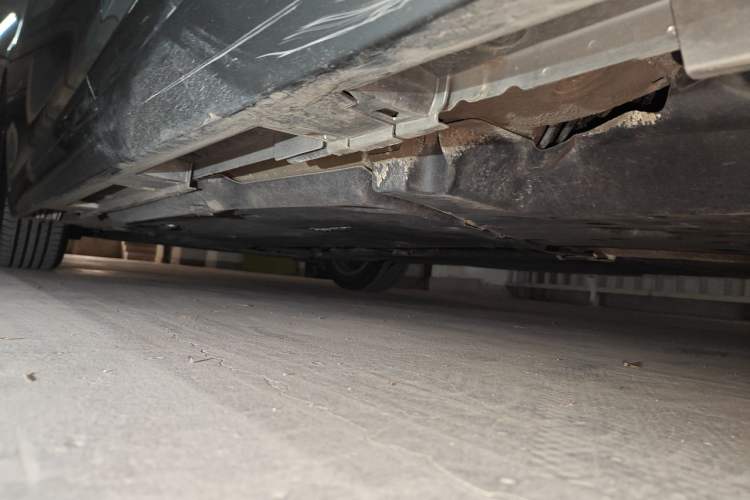Used Lexus ES 2022 200 Luxury Edition Chassis Rear Left