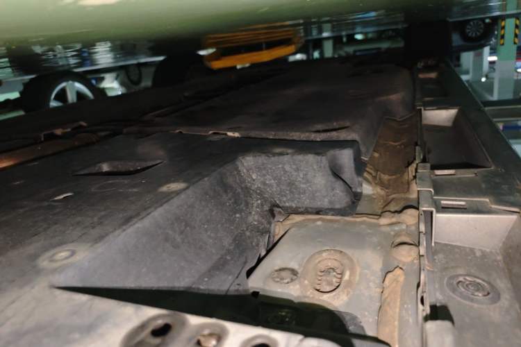 Used Lexus ES 2022 200 Excellence Edition Chassis Rear Left