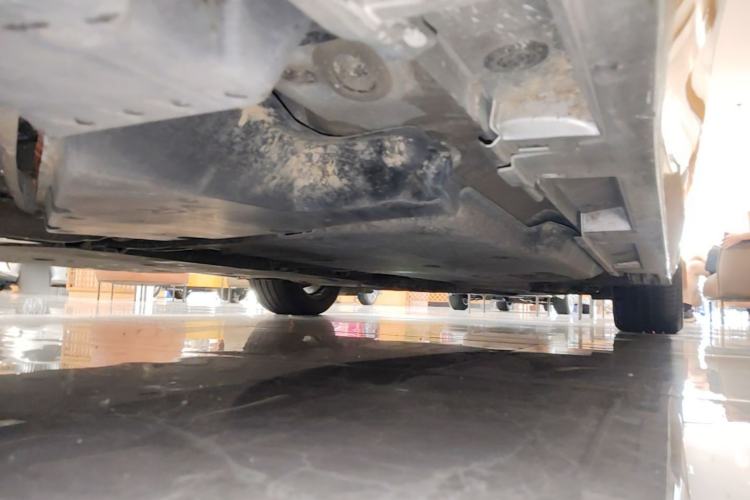 Used Lexus ES 2022 300h Excellence Edition Chassis Rear Right