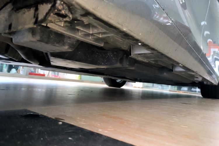 Used Lexus ES 2022 300h Excellence Edition Chassis Rear Right