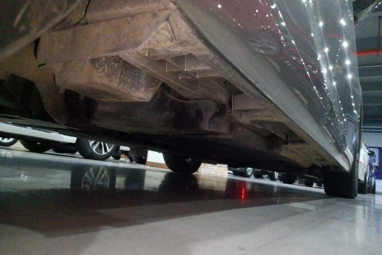 Used Lexus ES 2022 300h Excellence Edition Chassis Rear Right