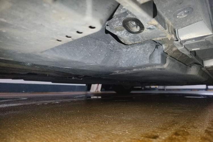 Used Lexus ES 2022 200 Luxury Edition Chassis Rear Right