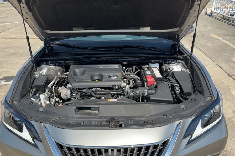 Used Lexus ES 2022 200 Excellence Edition Engine Bay