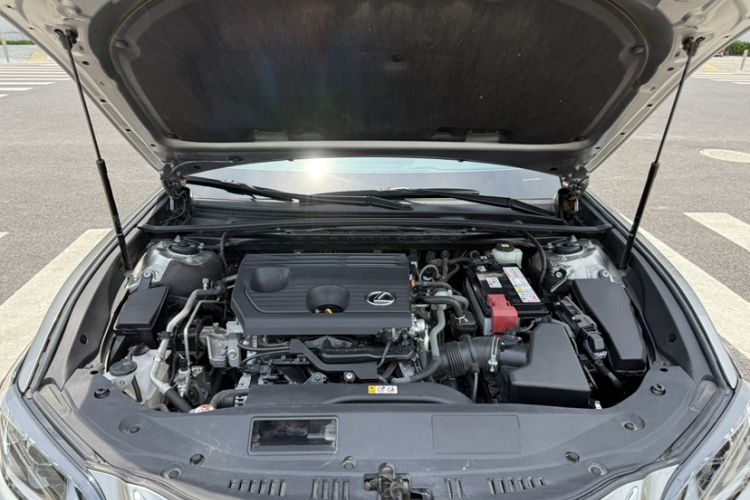 Used Lexus ES 2022 200 Excellence Edition Engine Bay