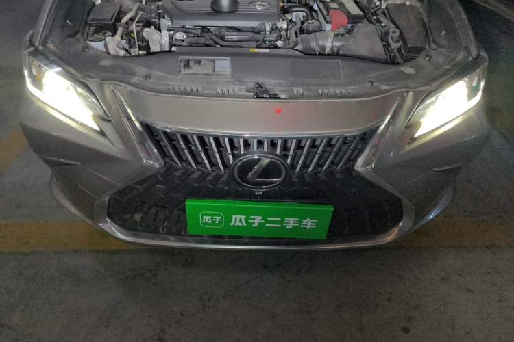 Used Lexus ES 2022 200 Excellence Edition Engine Bay