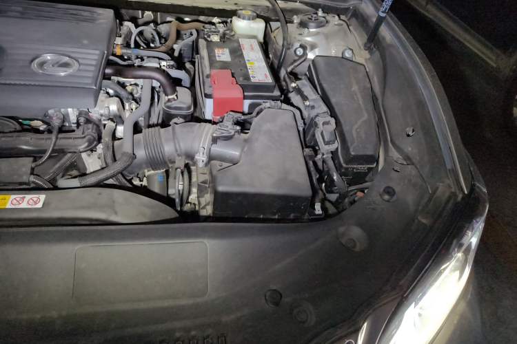 Used Lexus ES 2022 200 Excellence Edition Engine Bay Left