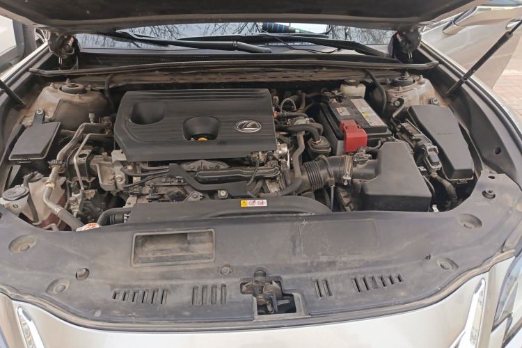 Used Lexus ES 2022 200 Excellence Edition Engine Bay