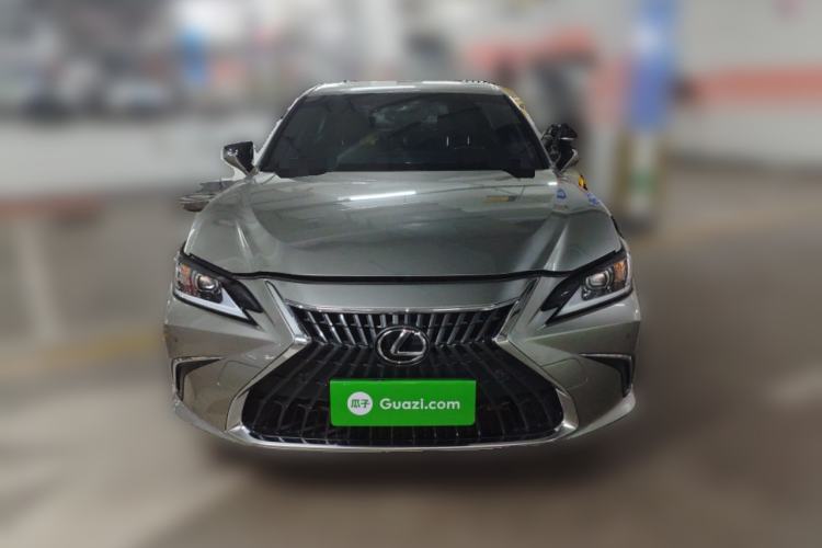 Used Lexus ES 2022 200 Luxury Edition Exterior 1