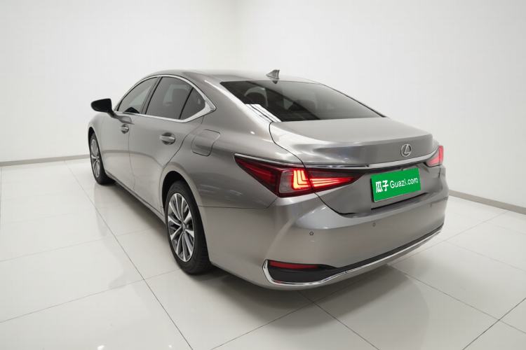 Used Lexus ES 2022 200 Excellence Edition Exterior 2