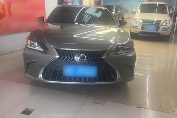 Used Lexus ES 2022 200 Excellence Edition Exterior 3