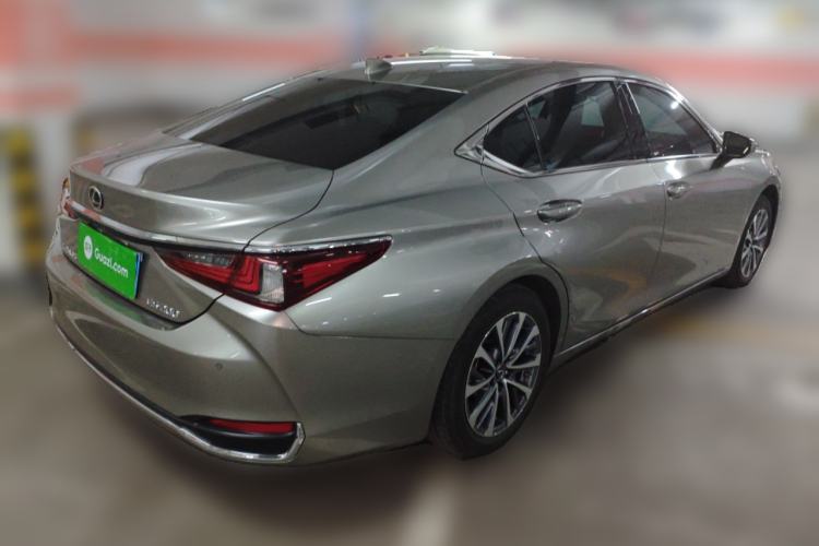 Used Lexus ES 2022 200 Luxury Edition Exterior 5