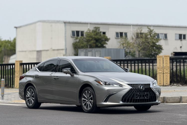 Used Lexus ES 2022 200 Excellence Edition Exterior 6