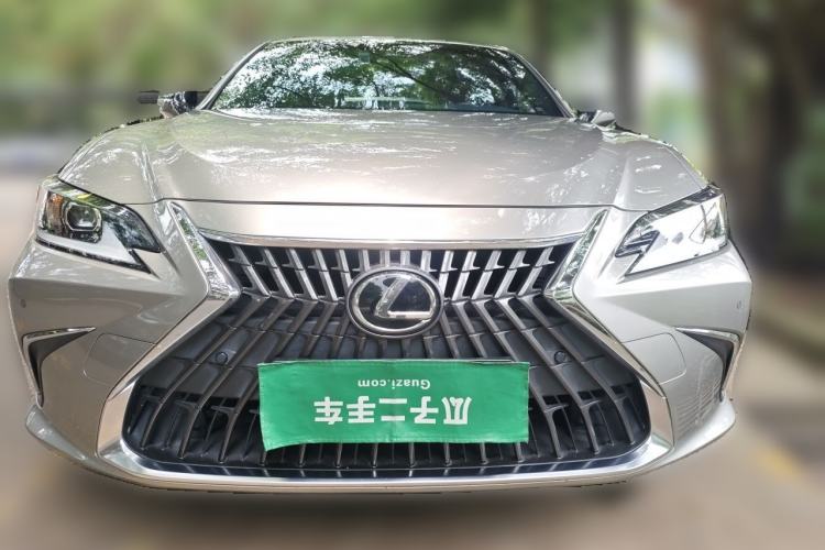 Used Lexus ES 2022 200 Excellence Edition Front