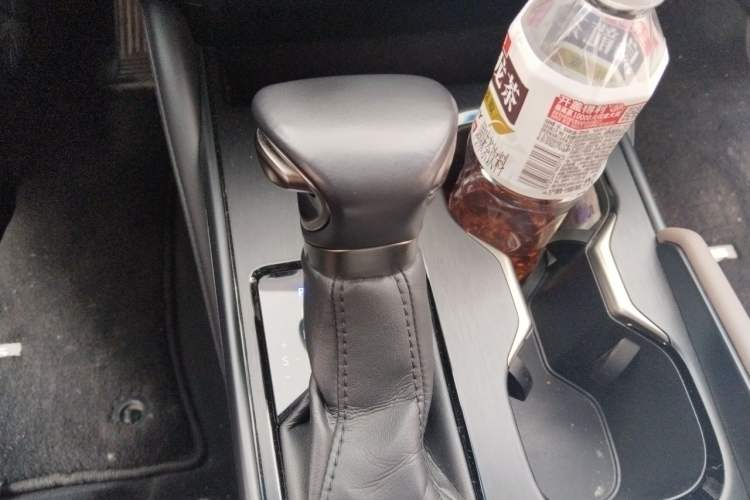 Used Lexus ES 2022 260 Excellence Edition Gear Lever