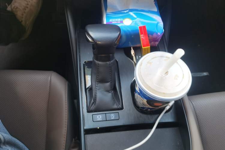 Used Lexus ES 2022 200 Excellence Edition Gear Lever
