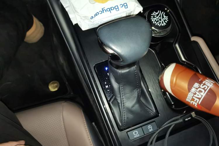 Used Lexus ES 2022 200 Excellence Edition Gear Lever