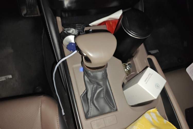 Used Lexus ES 2022 200 Luxury Edition Gear Lever
