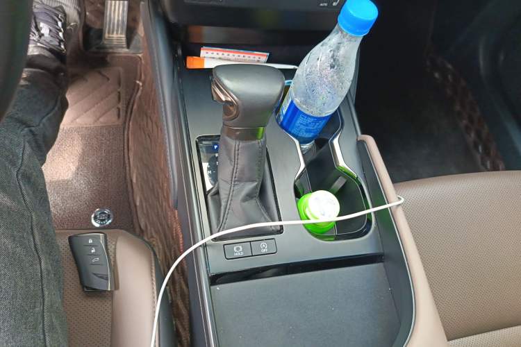 Used Lexus ES 2022 200 Excellence Edition Gear Lever