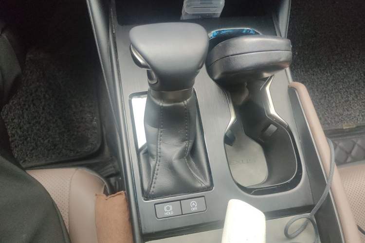 Used Lexus ES 2022 260 Excellence Edition Gear Lever