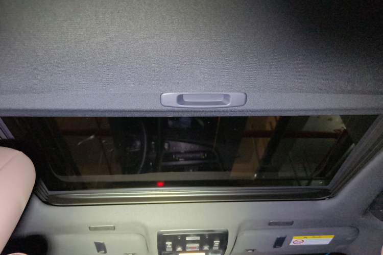 Used Lexus ES 2022 200 Excellence Edition Headliner
