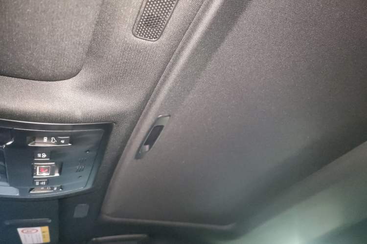 Used Lexus ES 2022 200 Excellence Edition Headliner
