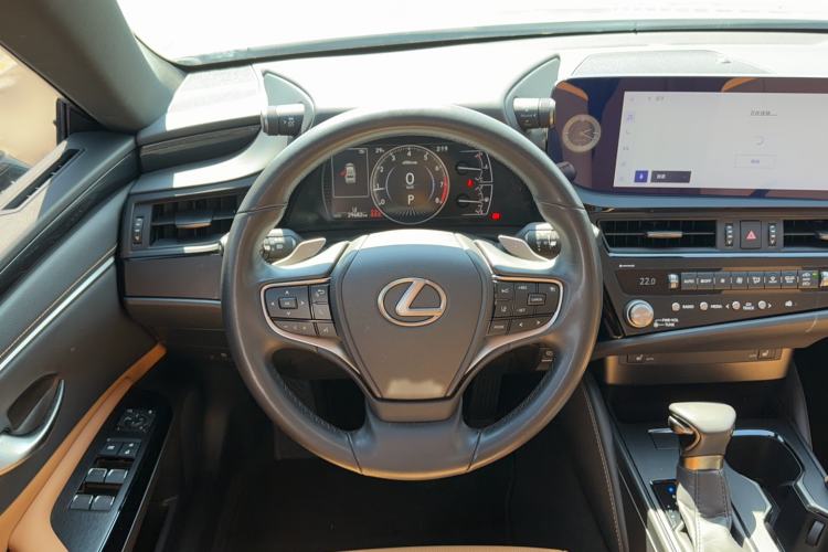Used Lexus ES 2022 200 Excellence Edition Interior 1