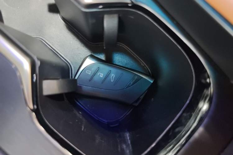 Used Lexus ES 2022 300h Excellence Edition Interior 1