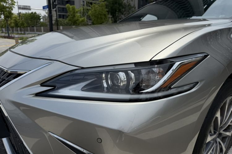 Used Lexus ES 2022 200 Excellence Edition Left Front Headlight