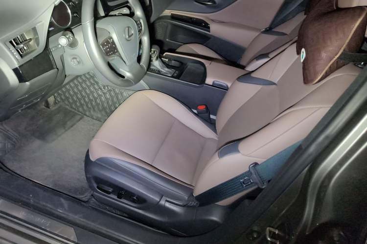 Used Lexus ES 2022 200 Excellence Edition Left Front Seat