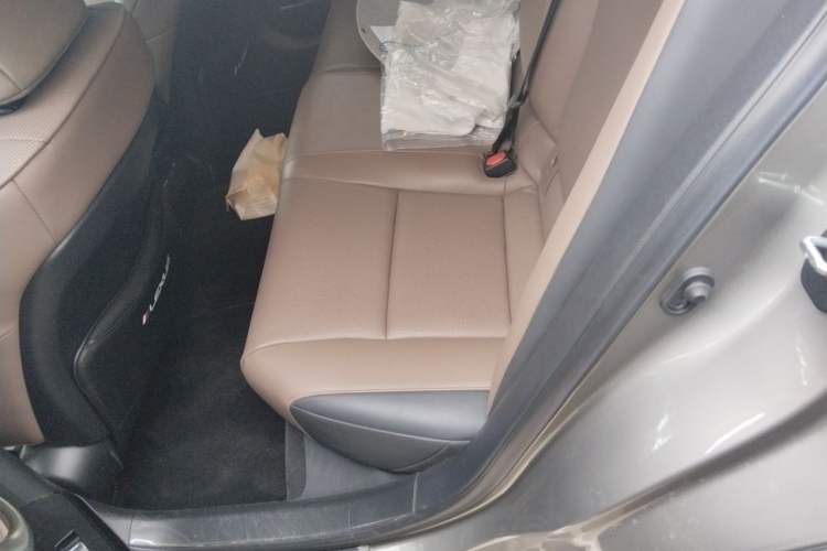 Used Lexus ES 2022 260 Excellence Edition Left Rear Seat