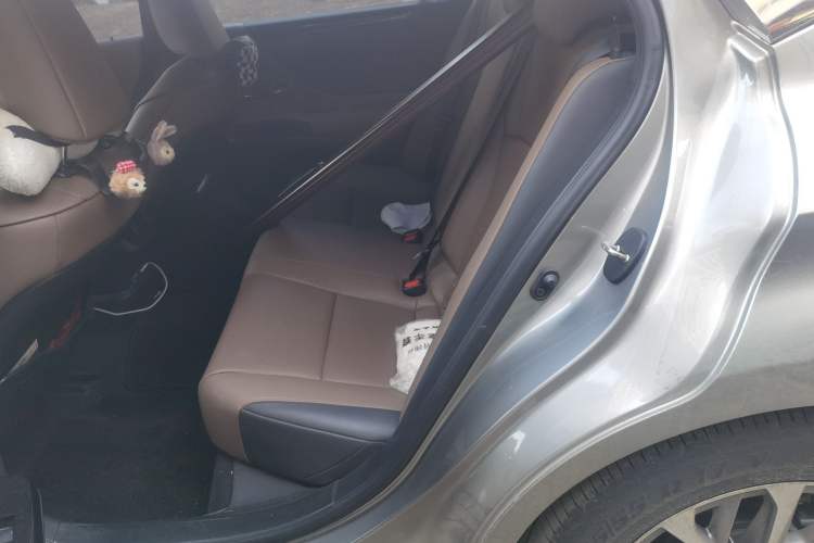 Used Lexus ES 2022 200 Excellence Edition Left Rear Seat