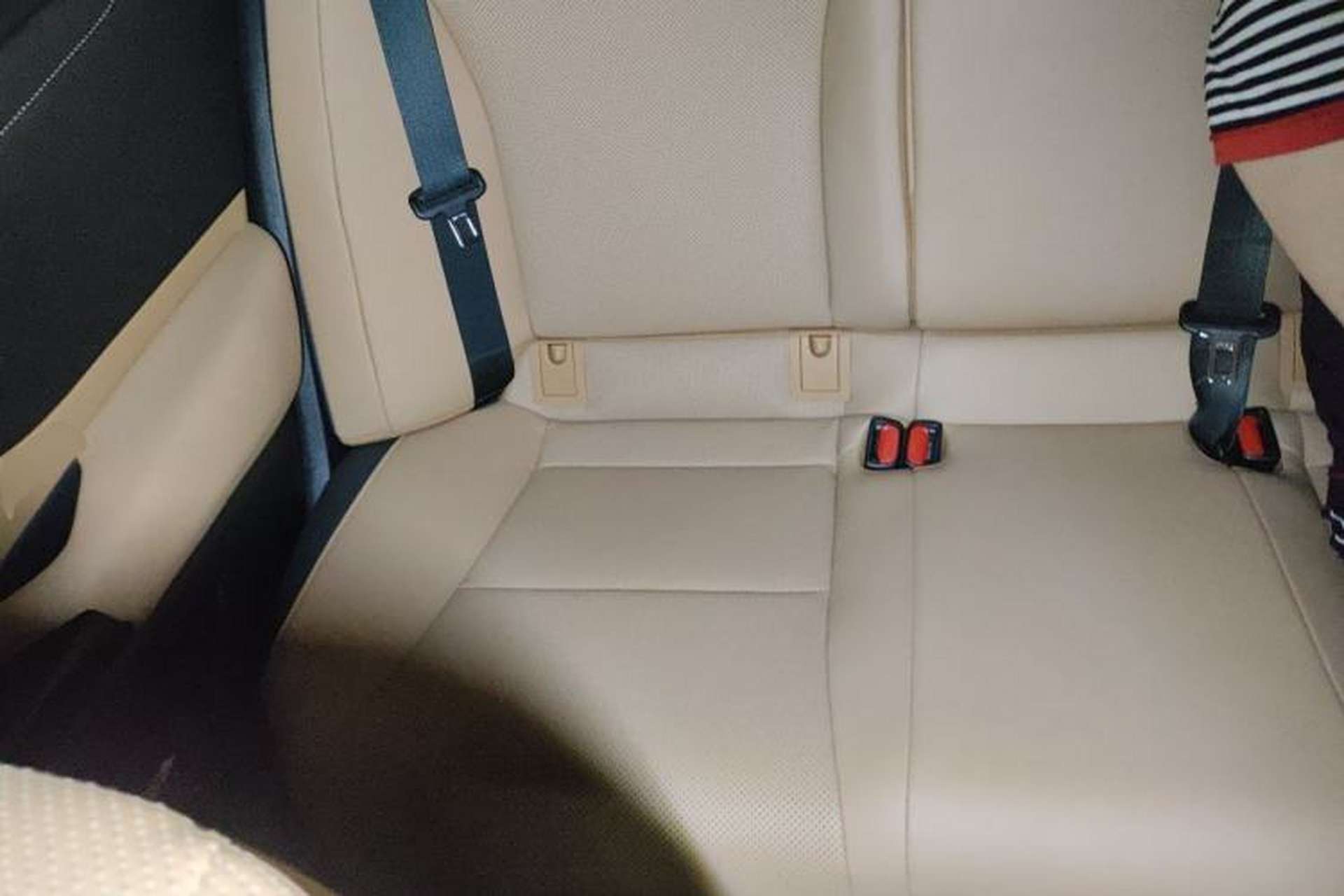 Used Lexus ES 2022 200 Excellence Edition Left Rear Seat