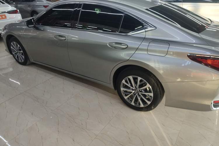 Used Lexus ES 2022 200 Excellence Edition Left Side